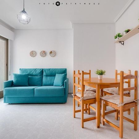 Colorful Apartment Torrevieja Eksteriør billede